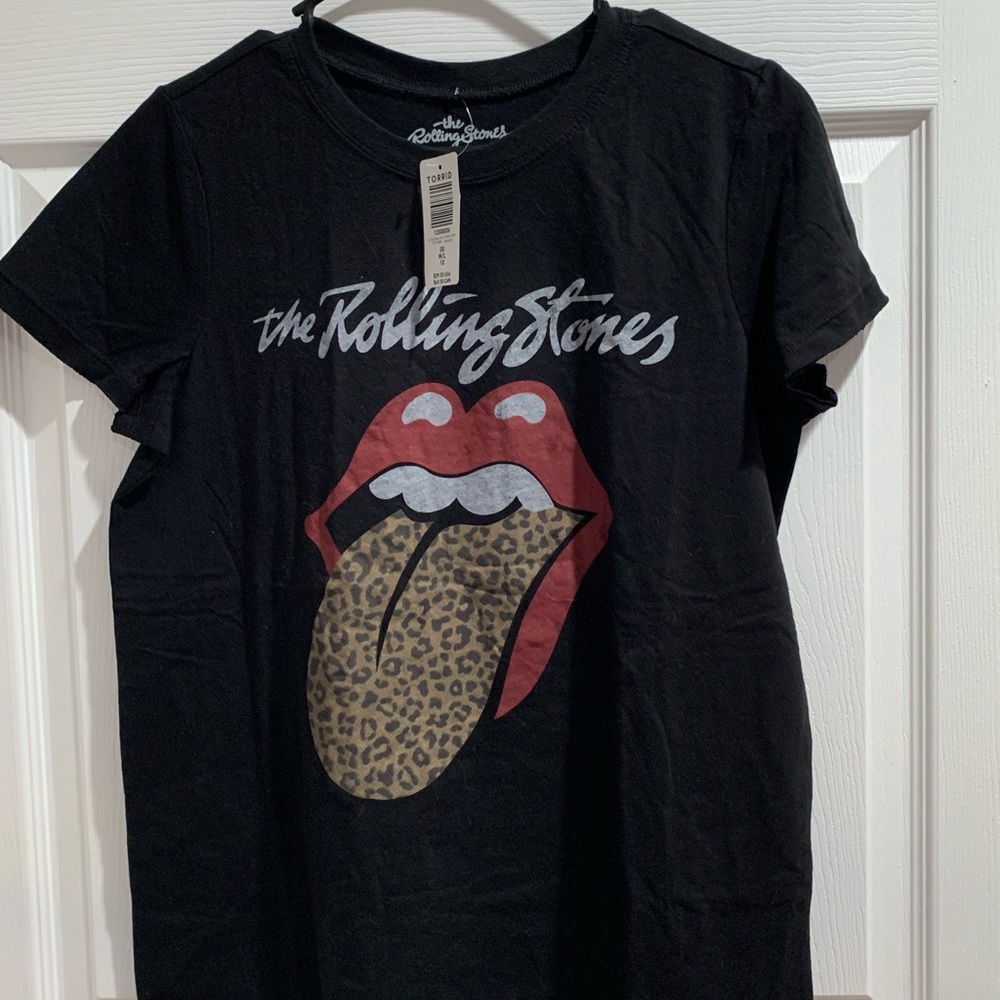 Torrid size 00 Rolling Stones graphic t shirt NWT